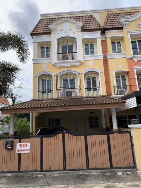 ขายด่วนทาวน์โฮม-urban-sathorn-หลังใหญ่-แปลงหัวมุม-ห่าง-bts-บางหว้า-1-กม-เพิ่งรีโนเวท-สภาพดี