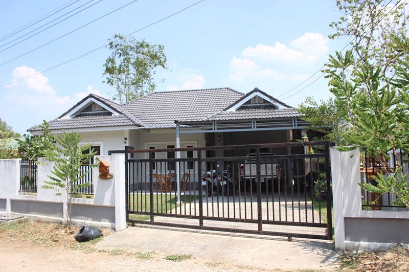 ขายบ้านเดี่ยว-1-ชั้น-เจ้าของขายเอง-ในหมู่บ้านเมืองเหนือวิลล่า-อำเภอเมืองลำพูน