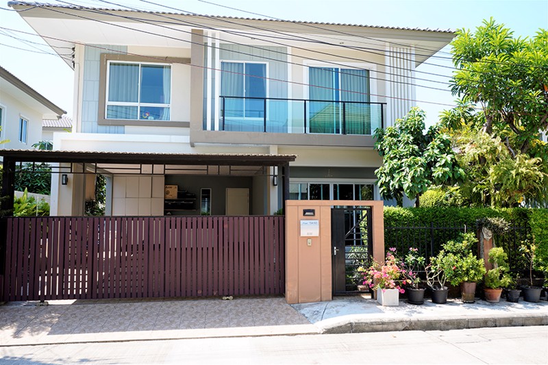 ขายบ้านเดี่ยว-หมู่บ้าน-เดอะ-แพลนท์-พัฒนาการ-38-รวมเฟอร์นิเจอร์ทั้งหมด-โทร-063-6271277