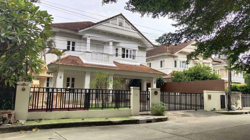 ขายบ้านเดี่ยวหมู่บ้านเศรษฐสิริ-รามอินทรา-923-ตรว-ถนนปัญญาอิทรา-เขคลองสามวา-ใกล้แฟชั่นไอส์แลนด์