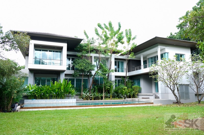 ขายบ้านเดี่ยว2-ชั้น-หลังใหญ่-พื้นที่ใช้สอย-1578-ตรมที่ดินขนาด-1-2-17-ไร่-โครงการนิชาดาปาร์ค