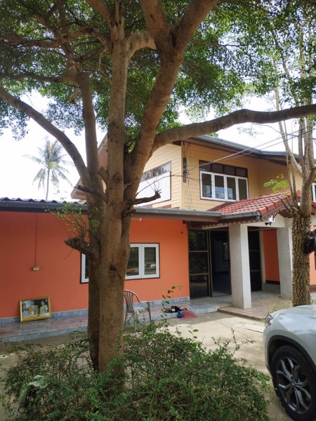 ให้เช่าบ้านสามร้อยยอด-12-จังหวัดประจวบคีรีขันธ์-เหมาะสำหรับทำโฮมสเตย์-ร้านอาหาร