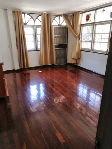 ขายบ้านเดี่ยว2ชั้นย่านห้วยขวางใกล้-mrt-ห้วยขวาง