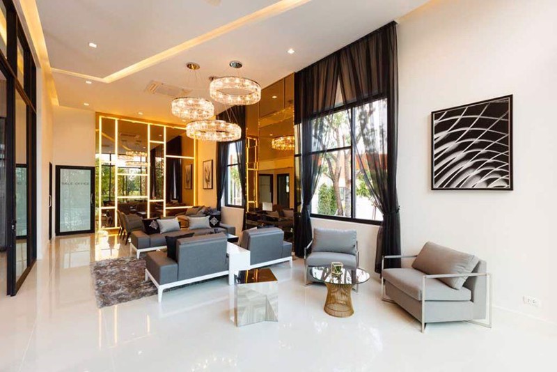 ให้เช่าบ้านเดี่ยวใกล้mega-บางนาหมู่บ้านลัดดารมย์บางนากม-7ตกแต่งพร้อมอยู่