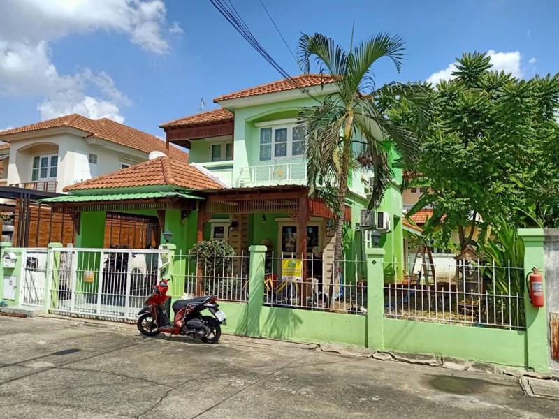 ขายบ้านเดี่ยว2ชั้นซอยสวนผัก32หมู่บ้านชวนชื่นปิ่นเกล้าใกล้ทางด่วนศรีรัช-วงแหวนกาญจนา