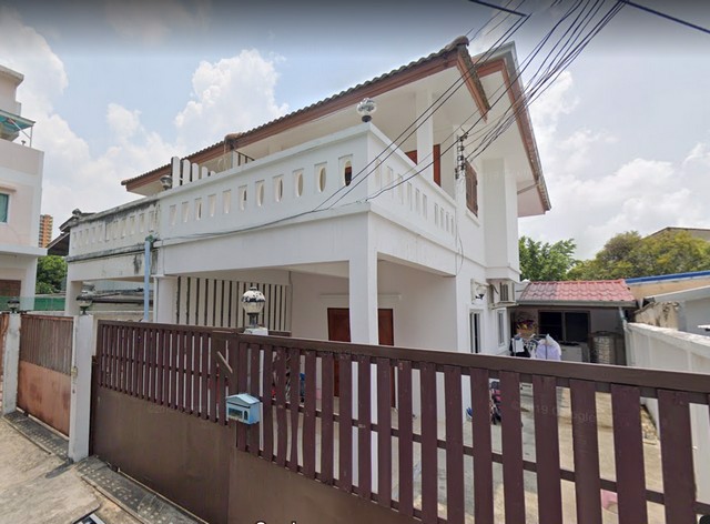 ให้เช่าบ้านแฝด-2-ชั้น-ย่านประชาอุทิศ-ใกล้-mrt-ห้วยขวาง-อนุญาตให้ทำออฟฟิศ