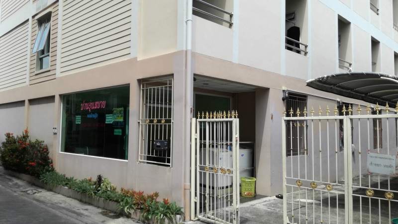 ขายหอพัก-40-ห้อง-หน้า-มบูรพา