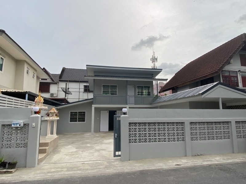 บ้านให้เช่า บ้านเดี่ยว 2 ชั้น สะพานใหม่ ตลาดยิ่งเจริญ พหลฯ54 (กสบ.ท.อ.)(15,000)