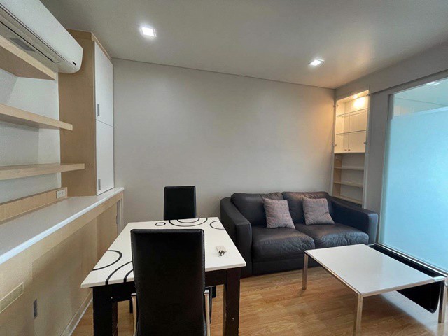 for-rent-le-luk-300m-from-bts-phrakanong-เช่าคอนโด-เลอ-ลักซ์-300ม-จาก-bts-พระโขนง