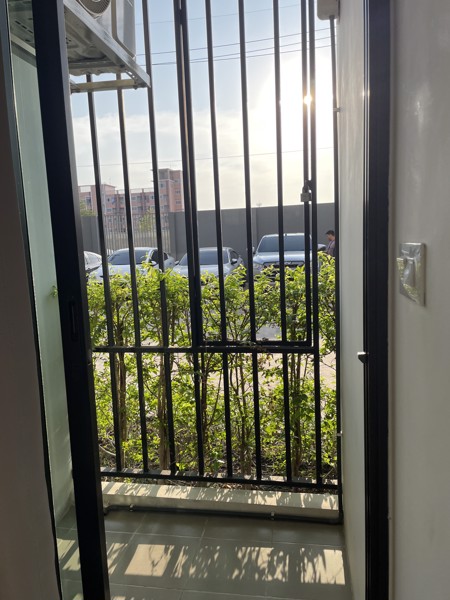 ขายคอนโดมีสินสาคร