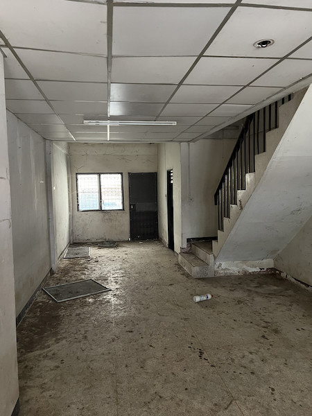 🧨-ถูกเหมือนได้เปล่า-ทาวน์เฮ้าส์-3-ชั้น-พื้นที่เยอะ-จอดรถ-2-คัน-🚗-มอมรชัย-3-ซอย-7-เพียง-165-ลบ