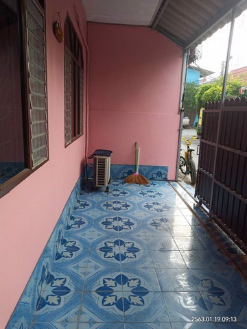 ขายทาวน์เฮ้าส์-หมู่บ้าน-ทรัพย์บัวหลวง-ตำหรุ-ใกล้ตลาดตำหรุ-ฟรีโอน-ua1-1920