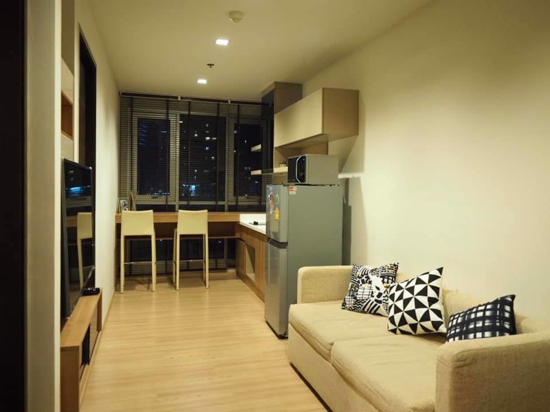 ให้เช่า-for-rent-rhythm-sathorn-ริทึ่ม-สาทร-1-bedroom-1-bathroom-rental-18000-baht-month