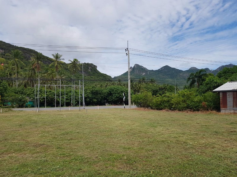 ขายที่ดิน-เขตพื้นที่สามร้อยยอด