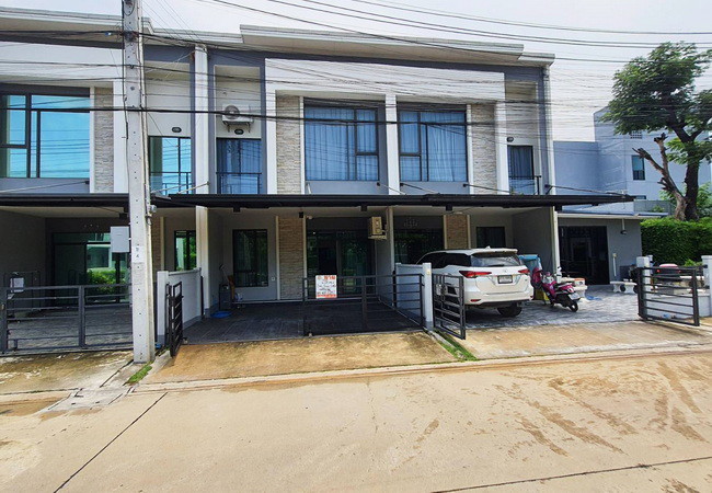 ขายทาวน์เฮ้าส์-หมู่บ้านพลีโน่-พหลโยธิน-วัชรพล-ถนนเพิ่มสิน-สายไหม-กรุงเทพมหานคร