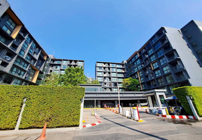 ขายและให้เช่าคอนโด-ดิ-เอ็กซ์เซล-กรูฟ-ซอยลาซาล-52-เนื้อที่-2752-ตรม-1-นอน-1-น้ำ