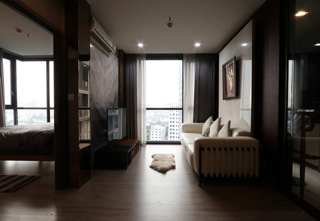 ขายคอนโด-เดอะไลน์-วงศ์สว่าง-เนื้อที่-49-ตรม-2-นอน-1-น้ำ-พร้อมอยู่