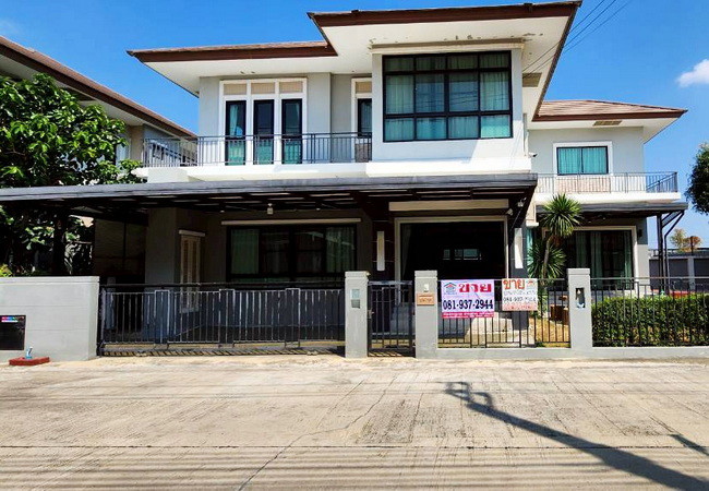 ขายบ้านเดี่ยว-หมู่บ้านลัดดาวิลล์-4-บ้านกล้วย-ไทรน้อย-เนื้อที่-1014-ตรว-2-ชั้น-4-นอน-5-น้ำ