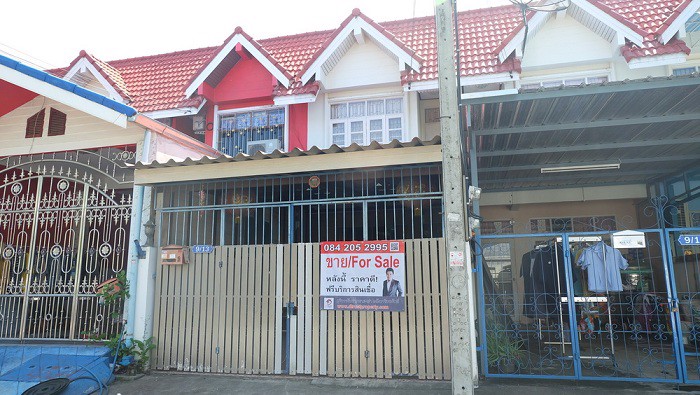 ขาย-ทาวน์เฮาส์-2-ชั้น-บางปู-20-หมู่บ้านสุขกมล-ปากน้ำ-เมืองสมุทรปราการ-ใกล้-bts-แพรกษา