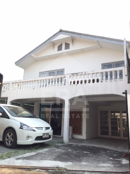 era-ขายบ้านแฝดหลังมุม-เขตหลักสี่-กรุงเทพ