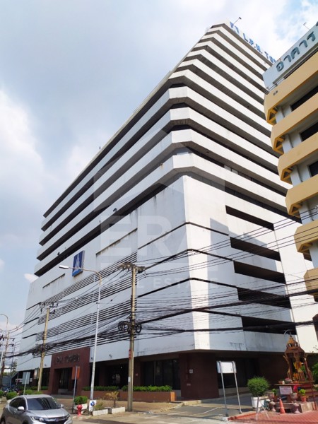 era88528-ขายด่วน-พื้นที่สำนักงานบน-lpn-tower-เขตช่องนนทรี-กรุงเทพฯ