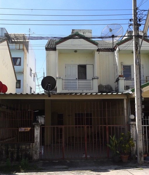 ขายทาวน์เฮ้าส์หมู่บ้านพนาสนธิ์พิเศษ-ไปรษณีย์มีนบุรี-