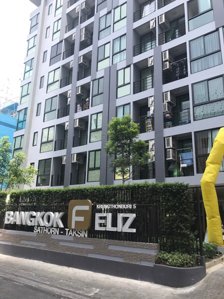 ขายด่วนคอนโดต่ำกว่าราคาโครงการใกล้รถไฟฟ้า-2-สาย-bangkok-feliz-sathorn-taksin-แบงค์คอก-เฟลิซ-สาทร-ตาก