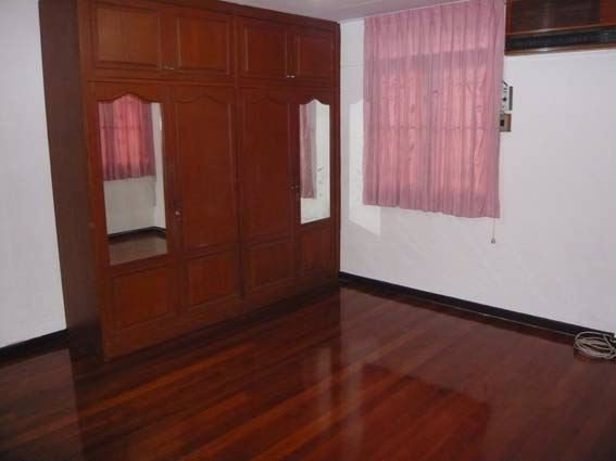 ให้เช่า-บ้านเดี่ยว-2-ชั้น-นนทบุรี-ใกล้สถานีรถไฟฟ้าสายสีม่วง-กระทรวงสาธารณสุข