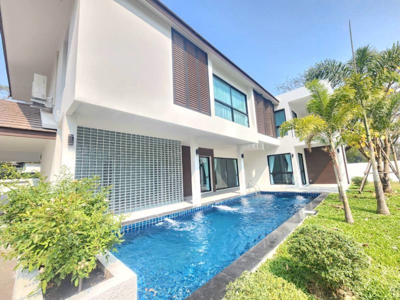 ขายบ้านสร้างใหม่-บ้านหรูพูลวิลล่าหางดง-เชียงใหม่-เดินทางสะดวก