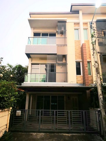 出售-sale-ขาย-ทาวเฮ้าส์หลังมุม-ทาวน์พลัสเอ็กซ์-ลาดพร้าว-townplus-x-4นอน-3น้ำ-54ตรว