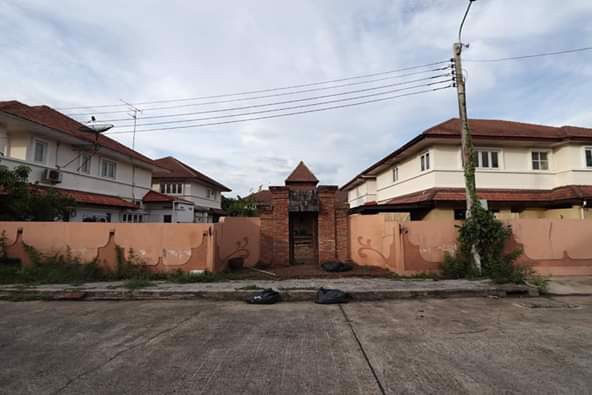 ขาย-มโรยัลปาร์ควิล-บ้านเดี่ยว-2-หลังคู่ติดกัน-สุวินทวงศ์-44