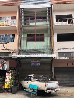 ขายอาคารพาณิชย์-3-ชั้น-ถนนเสรีไทย-77