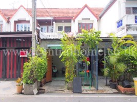 ขายทาวน์เฮ้าส์-บัวทอง-คลองถนน-หน้าบ้านติดสวนสาธารณะ