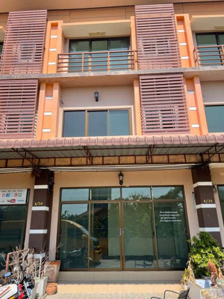 ขายอาคารพาณิชย์-3-ชั้น-ซเปียนนท์-ลำลูกกา-สภาพดี-ต้นซอย