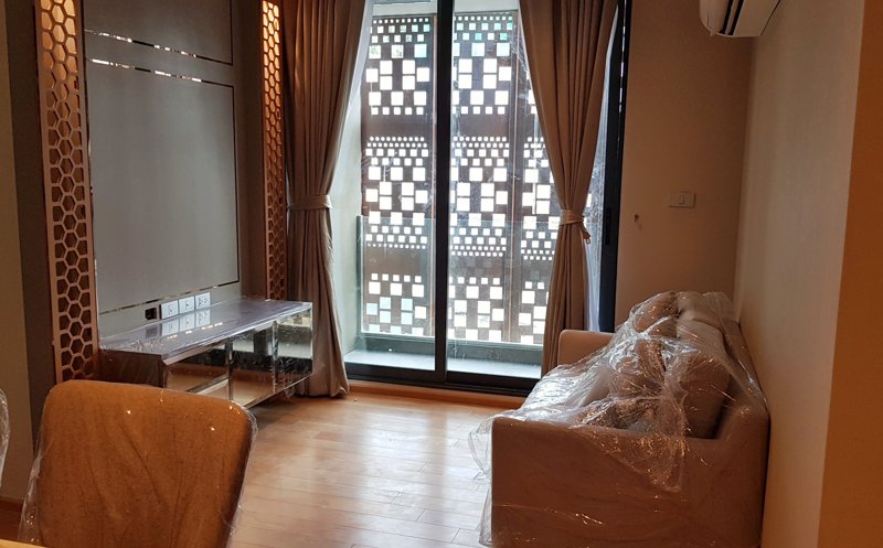 ขาย-คอนโด-altitude-define-samyan-ราคาพิเศษ-ตกแต่งสวยมาก-ใกล้-mrt-สามย่าน-และ-bts-ศาลาแดง-