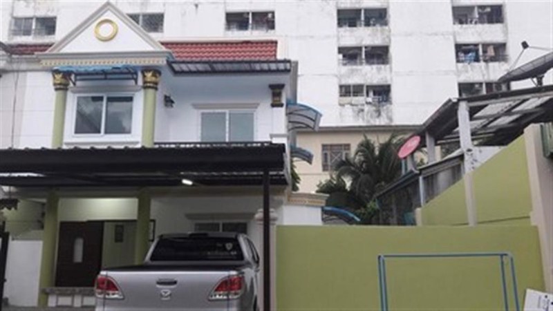 code5169-ให้เช่าบ้านทาวน์เฮ้าส์-2-ชั้นแฮปปี้แลนด์-หลังใหญ่-40ตรว-renovate-รีโนเวทใหม่-บางกะปิ-3-นอน