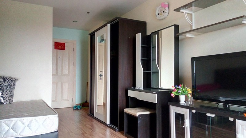 ขายคอนโด-รีเจ้นท์-โฮม-15-แจ้งวัฒนะ-ชั้น-12-เฟอร์นิเจอร์ครบชุด-เครื่องใช้ไฟฟ้าพร้อม