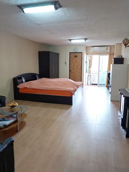 ขาย-ศรีธนาคอนโดมิเนียม-2-ทำเล-นิมมานเหมินทร์-เมือง-เชียงใหม่