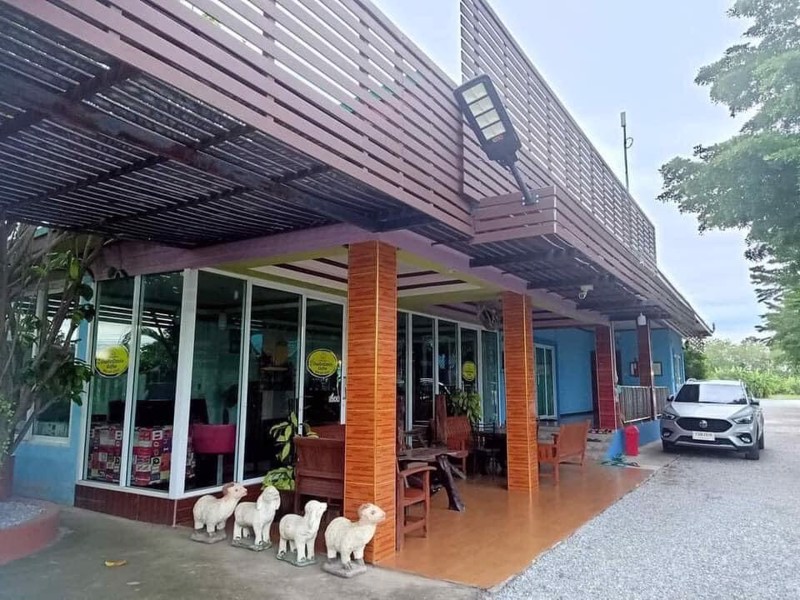 ขายรีสอร์ท-ที่ดินเนื้อที่-5-ไร่-อำเภอคลองขลุง-จังหวัดกำแพงเพชร