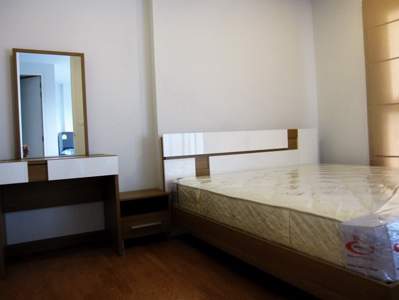 ให้เช่าคอนโด-parkland-grand-taksin-1-ห้องนอน-พร้อมที่จอดรถประจำ