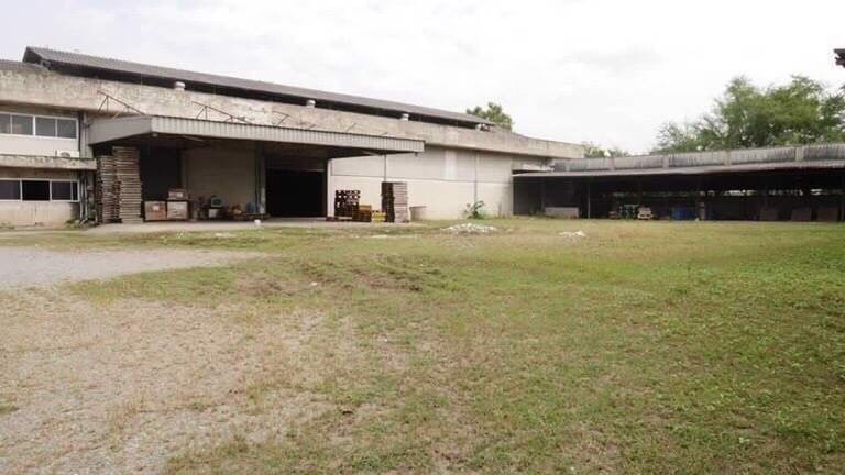 ขายโกดัง-รวมทั้งหอพักและอาคารเอนกประสงค์-ทั้งหมด-15-ไร่-หลังตลาดไทและตลาดไอยรา