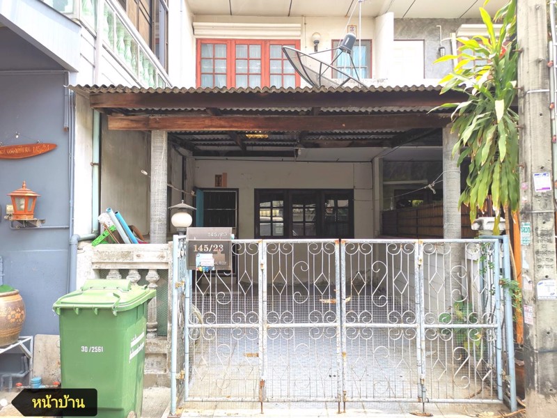 ขายทาวน์เฮ้าส์-หมู่บ้านนิชดา-ถนนสุขาประชาสรร-2-ซอยวัดกู้-135-ล้านบาท
