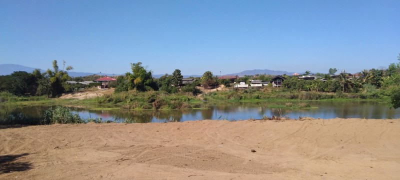 ขายที่ดินเปล่ายกแปลงติดแม่น้ำปิง