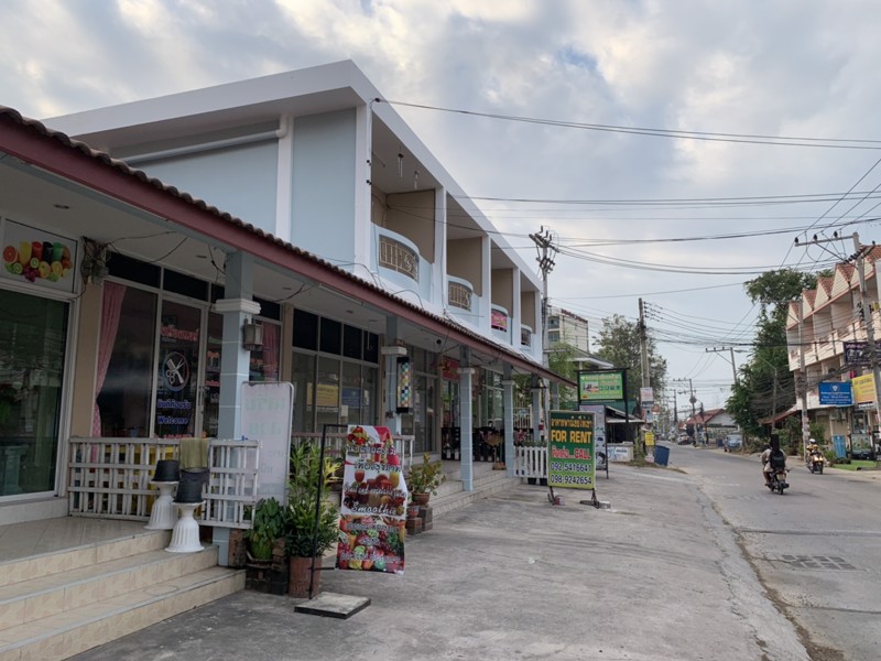 ให้เช่าอาคารพาณิชย์-2-ชั้น-อำเภอบางละมุง-จังหวัดชลบุรี