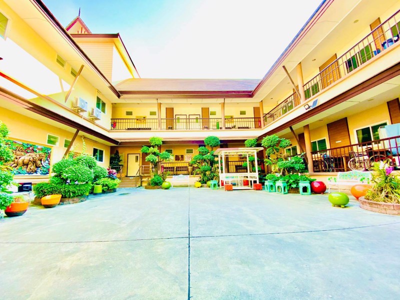 ขายที่ดินพร้อมกิจการ-ดูแลผู้สูงอายุ-ที่ตั้งเฉลิมพระเกียรติ-ร๙-ซอย28