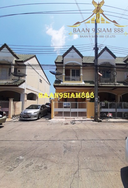 ทาวน์เฮ้าส์-หมู่บ้าน-ธนจิตต์2-หลังมุม-