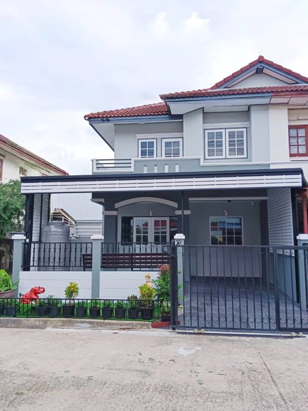 ทาวน์เฮาส์2ชั้น-ลำลูกกาคลอง-7-รีโนเวทใหม่แบบจัดเต็ม-เป็นห้องริมหลังใหญ่ให้ความรู้สึกเหมือนบ้านเดี่ยว