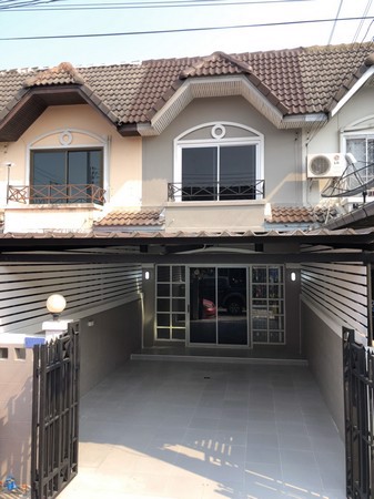 ทาวน์เฮ้าส์แต่งสวย-มบนวดี-ใกล้รถไฟฟ้า-บางใหญ่-จนนทบุรี