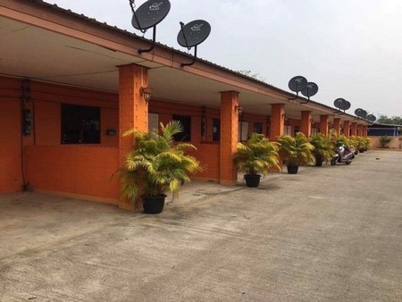 ขายห้องเช่า-10-ห้อง-พร้อมบ้าน-1-หลัง-เนื้อที่-2-งาน-96-ตารางวา