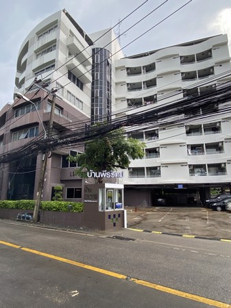 อพาร์ทเม้นท์ให้เช่า-บ้านพีรวิทย์-ลาดพร้าว-48-แอร์-เฟอร์นิเจอร์ครบ-พร้อมอยู่